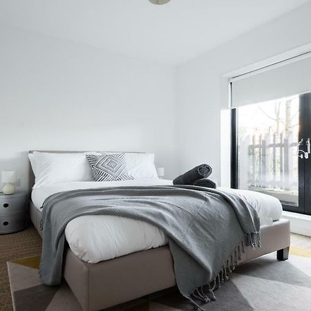 The Cliffside Loft - Distinctly Modern 3 Bdr Riverside Home Bath Ngoại thất bức ảnh