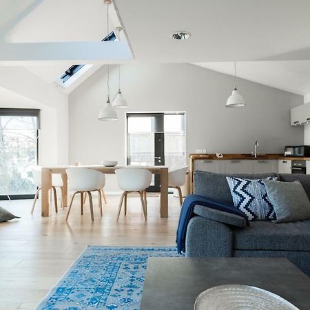 The Cliffside Loft - Distinctly Modern 3 Bdr Riverside Home Bath Ngoại thất bức ảnh