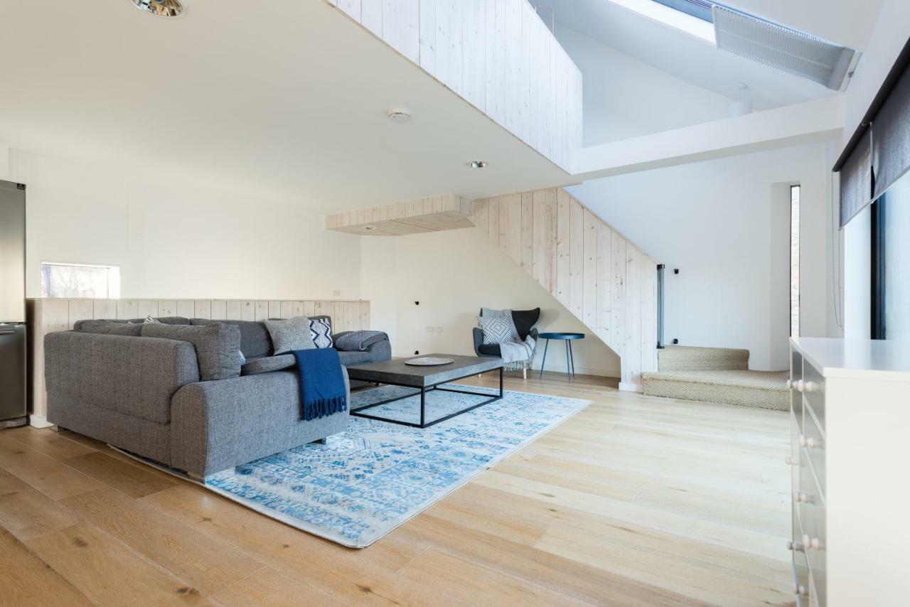 The Cliffside Loft - Distinctly Modern 3 Bdr Riverside Home Bath Ngoại thất bức ảnh