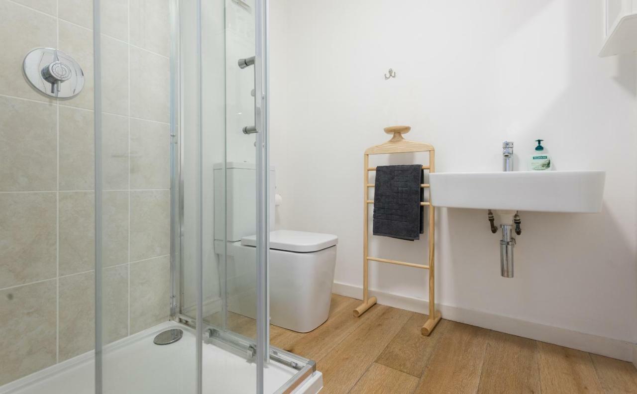The Cliffside Loft - Distinctly Modern 3 Bdr Riverside Home Bath Ngoại thất bức ảnh