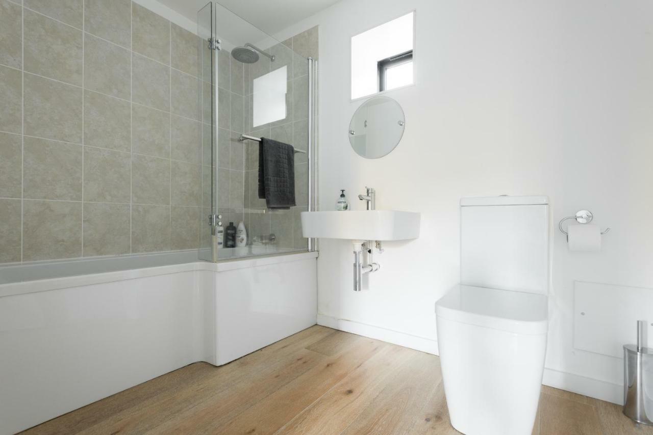 The Cliffside Loft - Distinctly Modern 3 Bdr Riverside Home Bath Ngoại thất bức ảnh